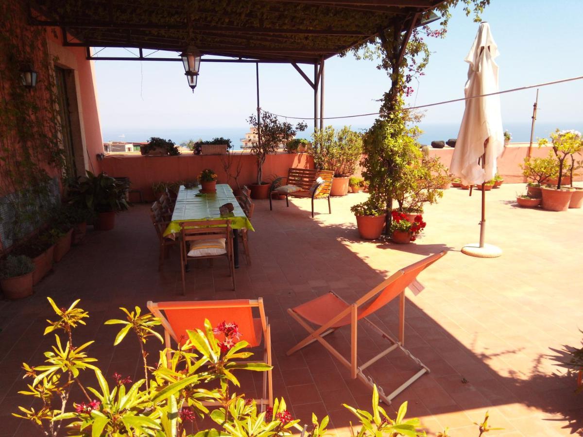 A Casa Di Tommy B&B Acireale Eksteriør billede