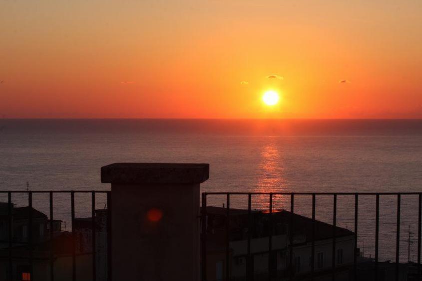 A Casa Di Tommy B&B Acireale Eksteriør billede